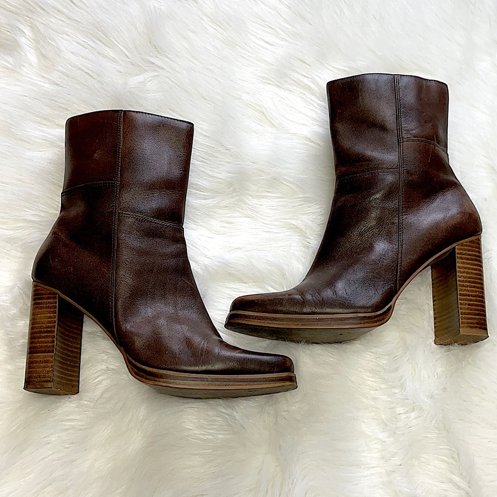 Bongo 9 1/2M  3.5” heel Ankle Boot- HOT! VGC!